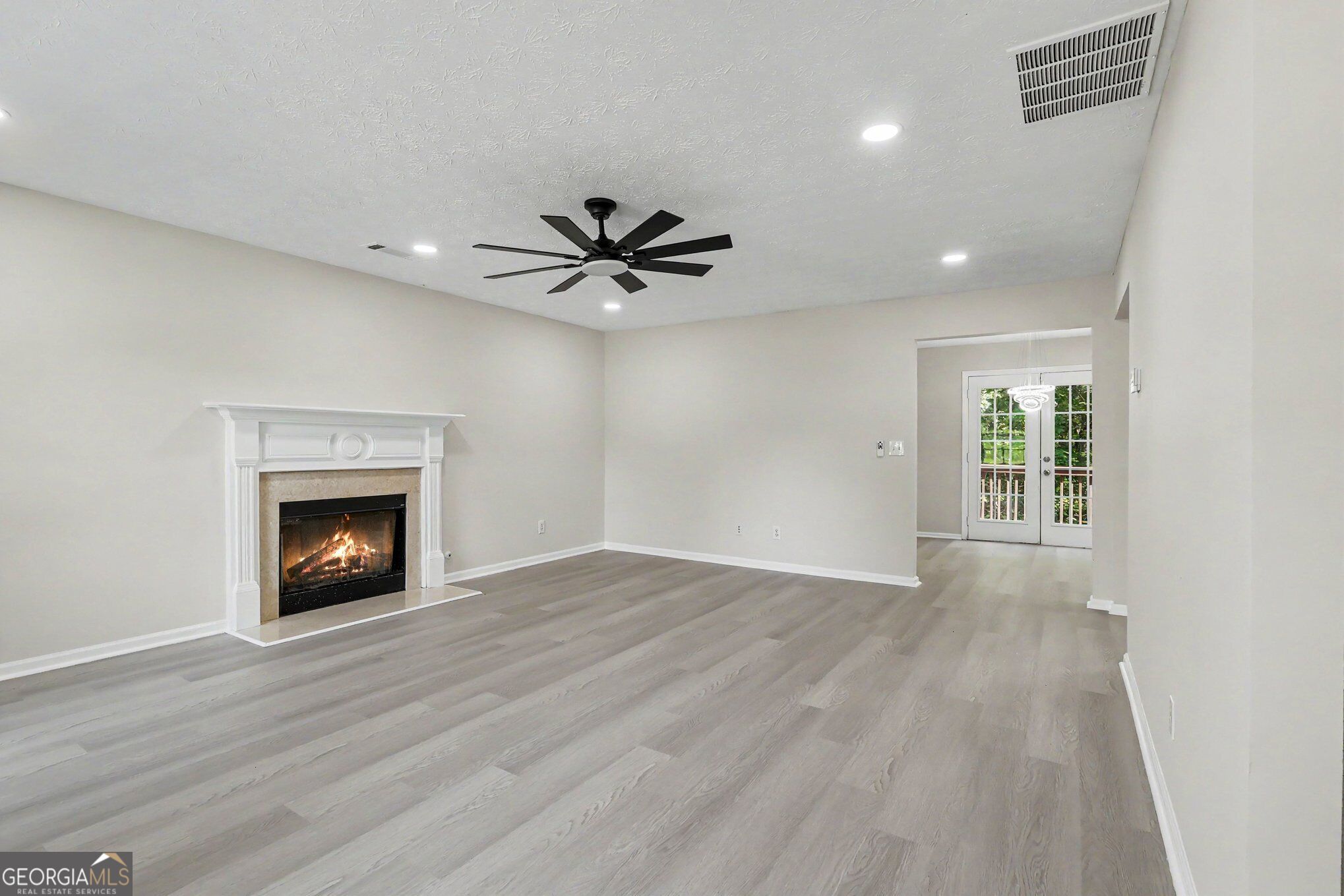 1128 Mitford Lane Property Photo 17