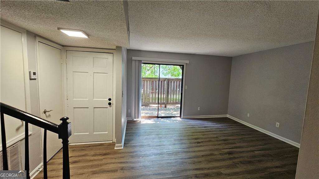 1403 Stone Mill Trace Property Photo 2