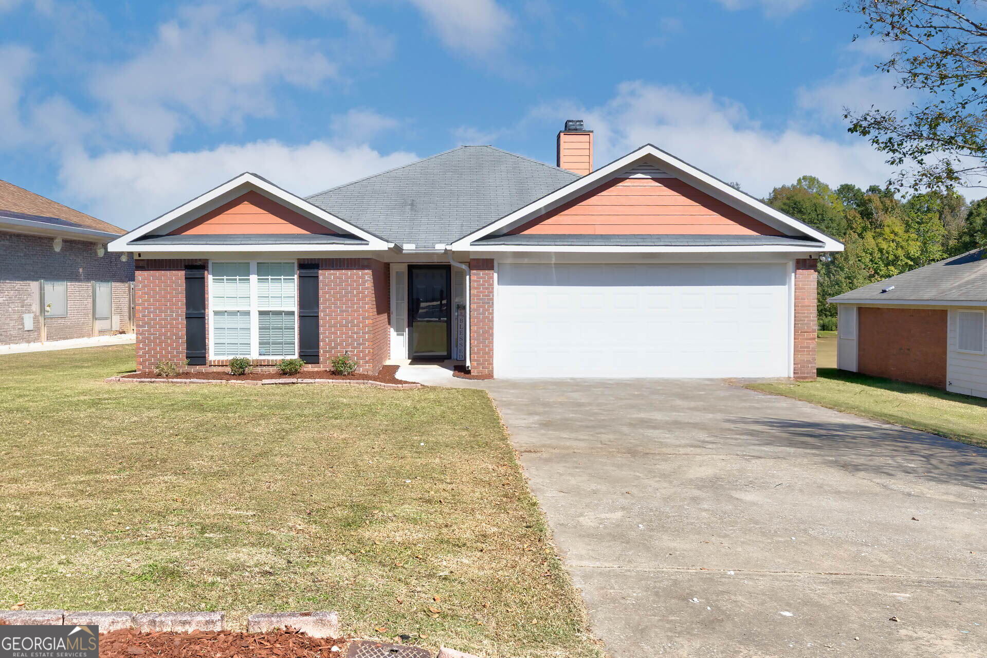 8029 Garrett Pines Drive Property Photo 1