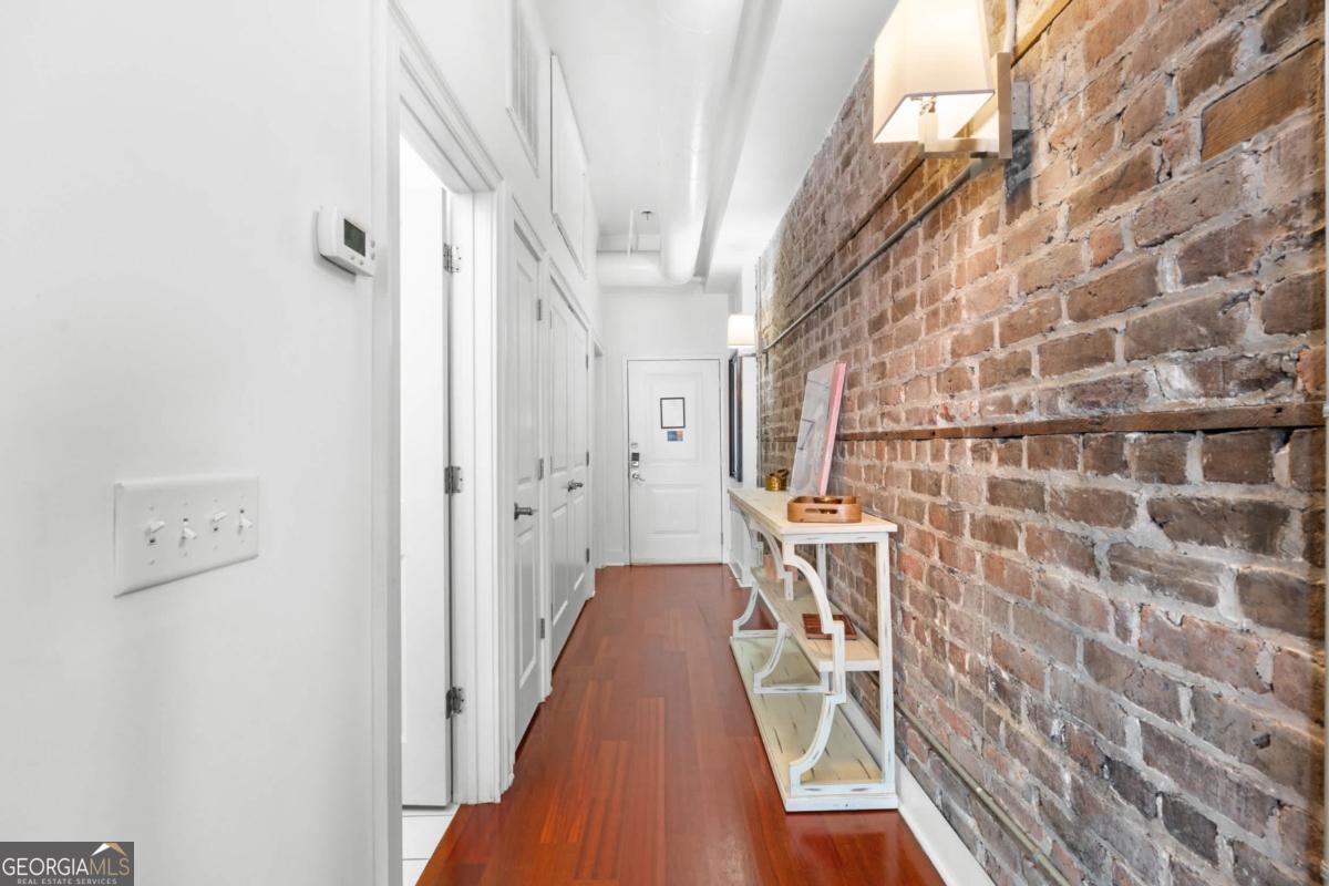 310 W Broughton Street # 2013 Property Photo 11