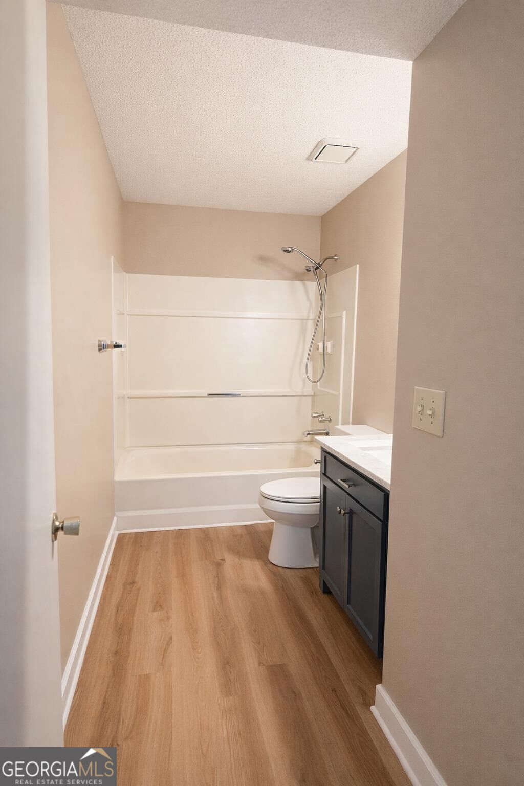 1500 Chelsea Downs Drive Ne Property Photo 19