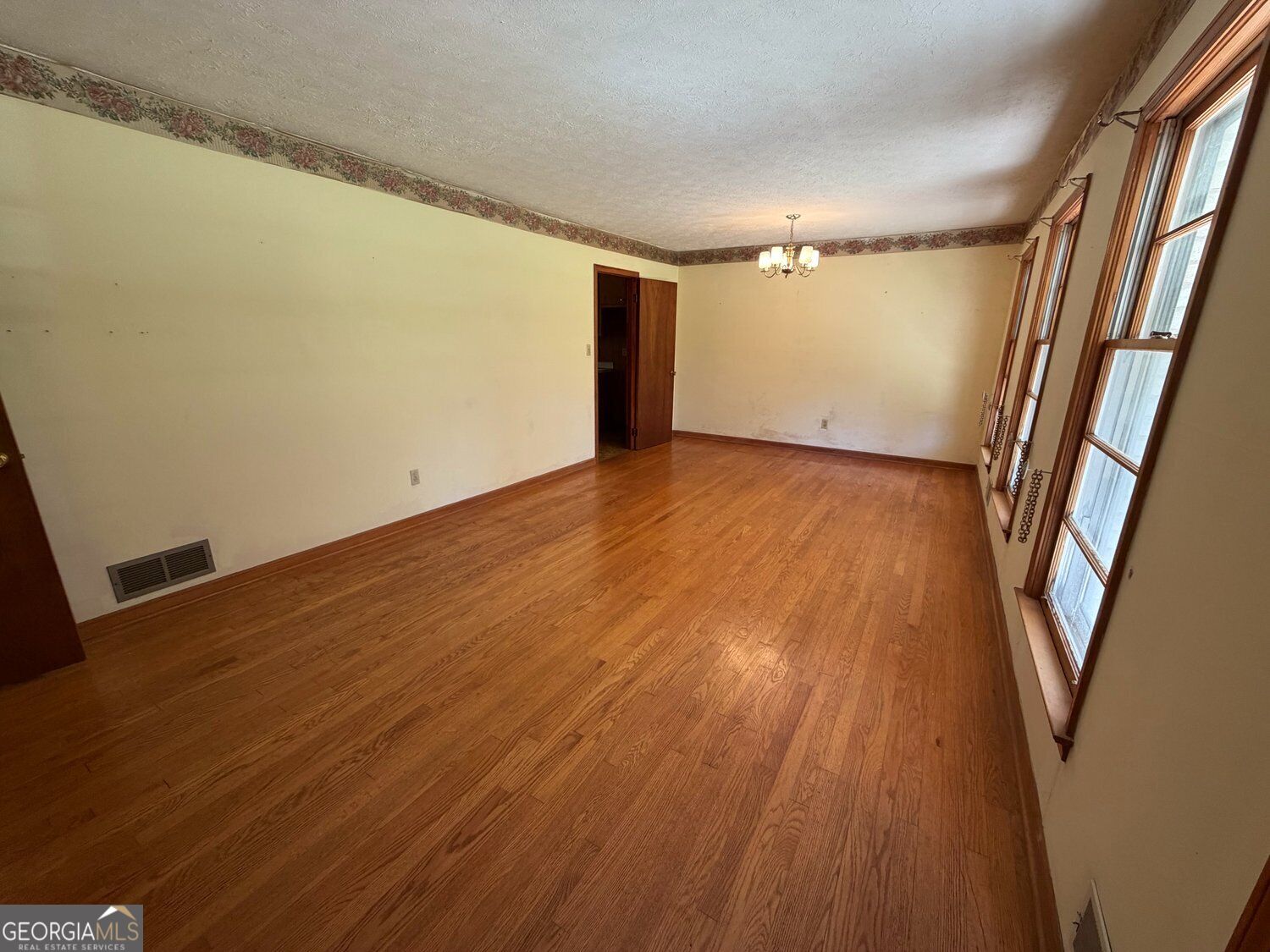1358 Marlene Lane Sw Property Photo 6