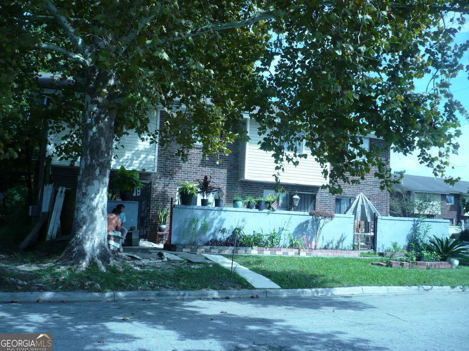 1 Lewis Drive # 1b Property Photo 1