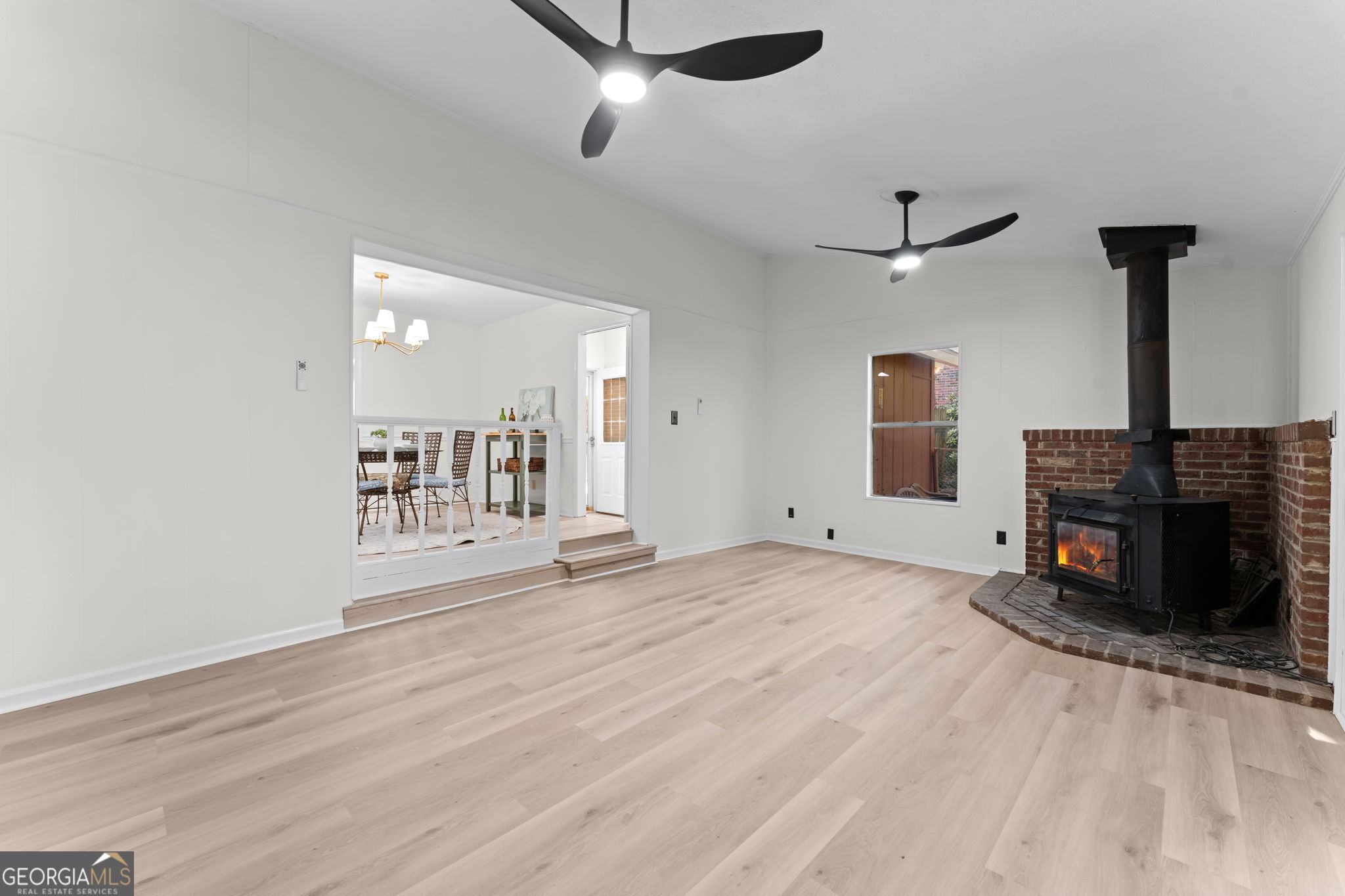 4051 Meadowbrook Drive Property Photo 20