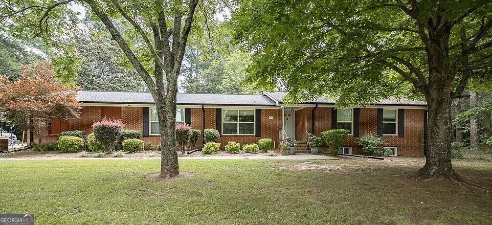 855 Cherokee Road Property Photo 1