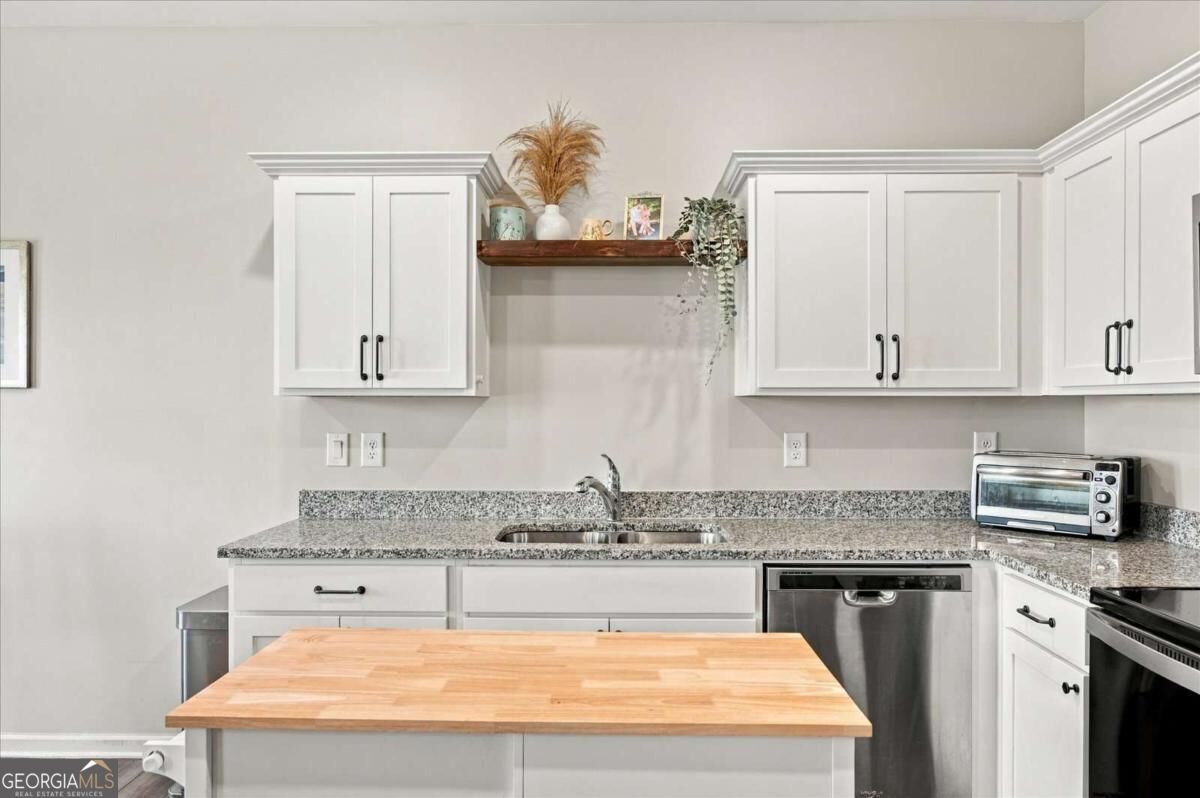 420 Union Station Street Property Photo 17