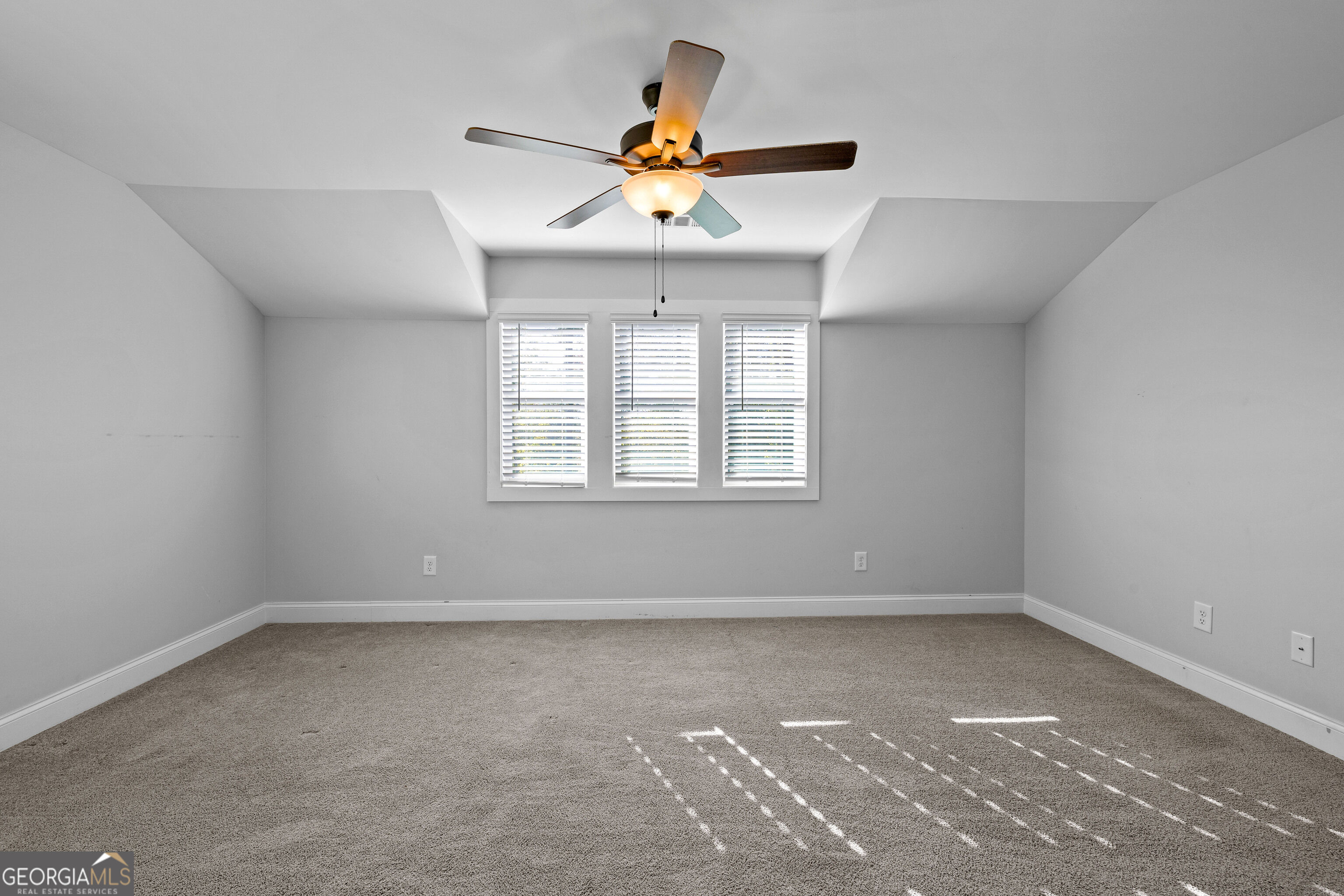 125 Windchime Way Property Photo 37