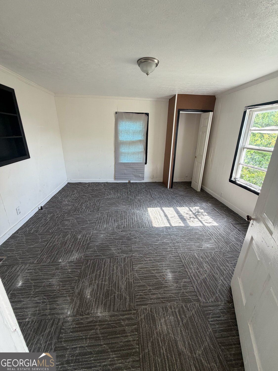 301 Johnson Street Property Photo 5