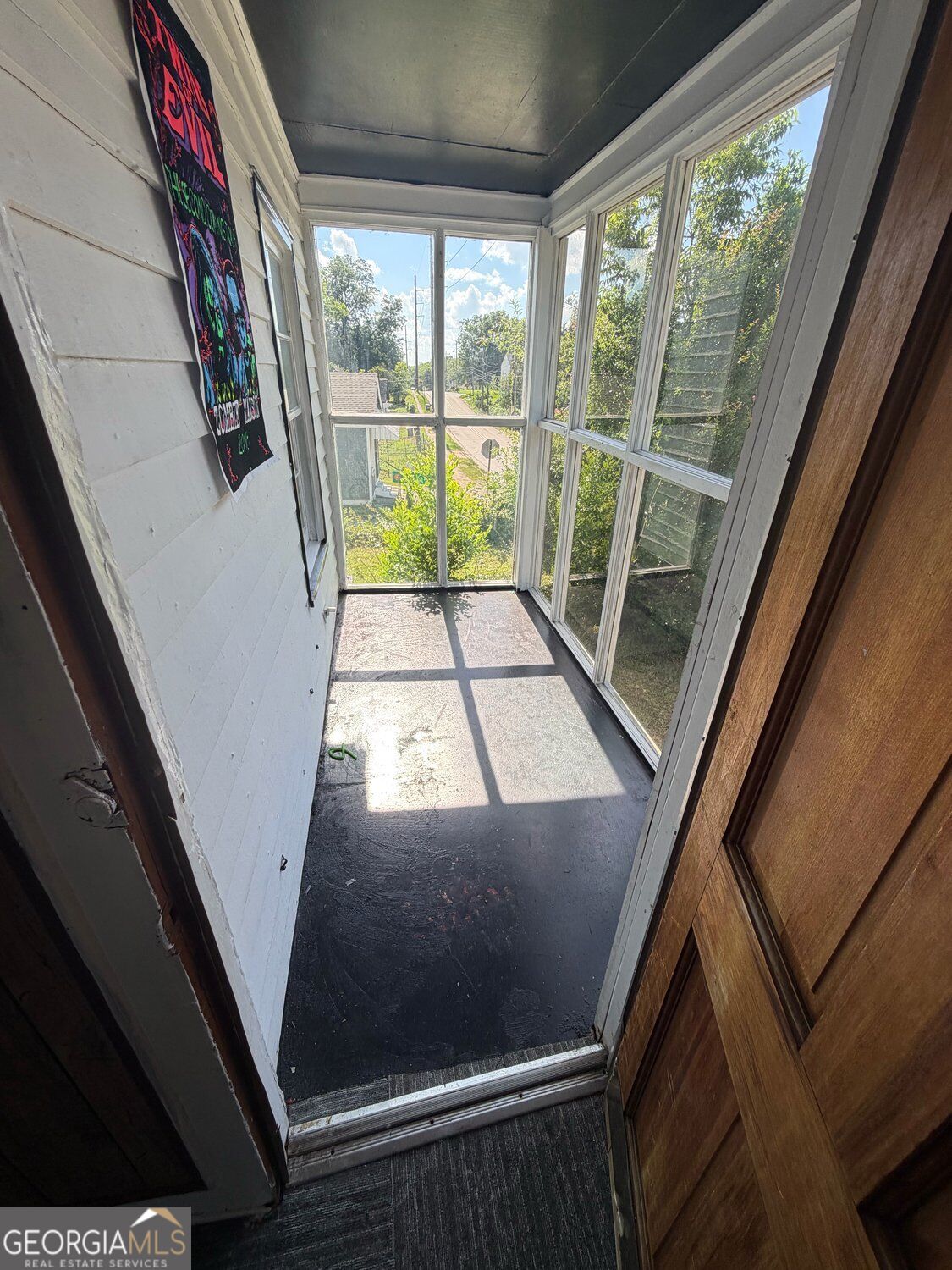 301 Johnson Street Property Photo 7