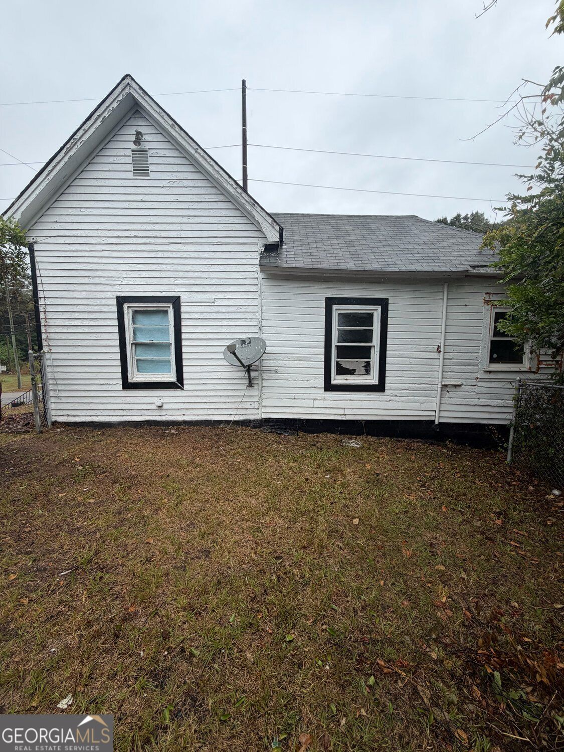 301 Johnson Street Property Photo 9