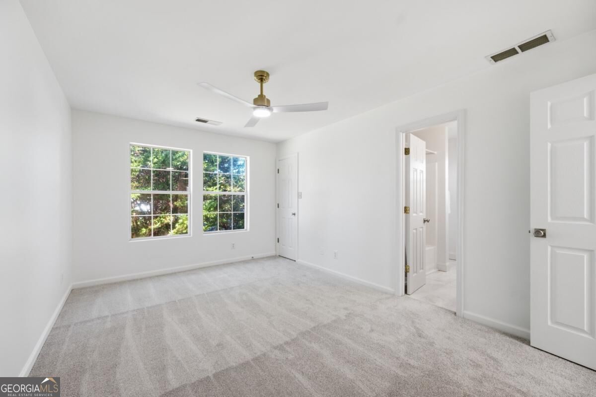 5599 Tunbridge Wells Road Property Photo 16