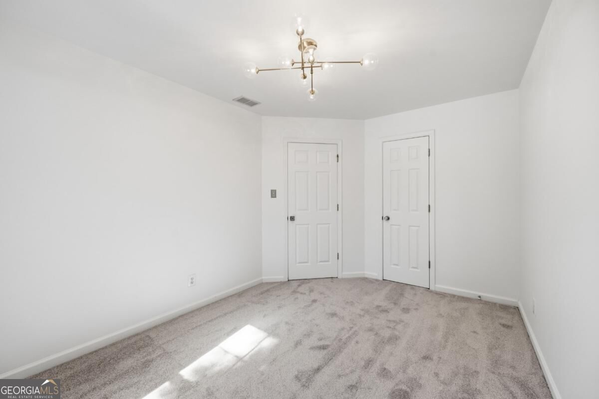 5599 Tunbridge Wells Road Property Photo 23