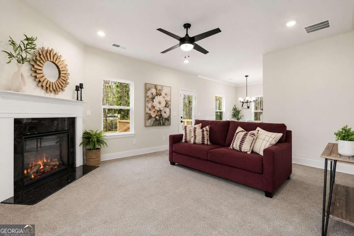 233 Thunder Valley Property Photo 8