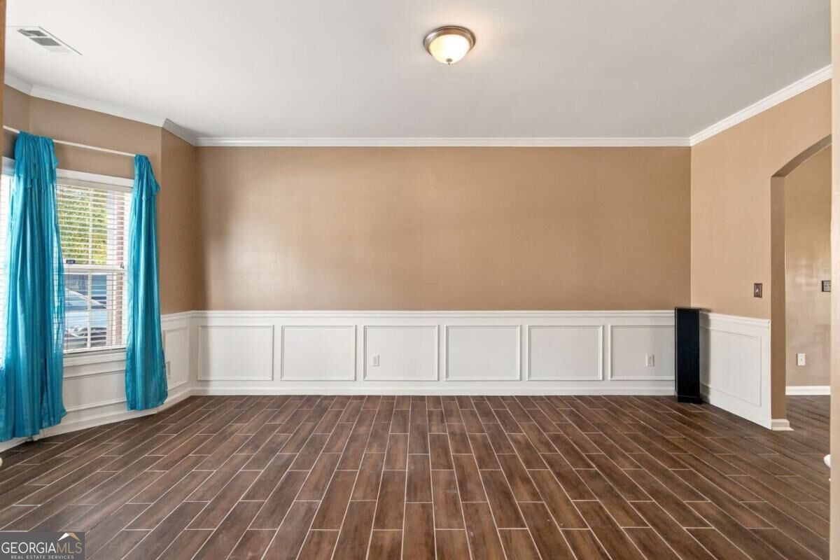 7110 Smithers Way Sw Property Photo 10