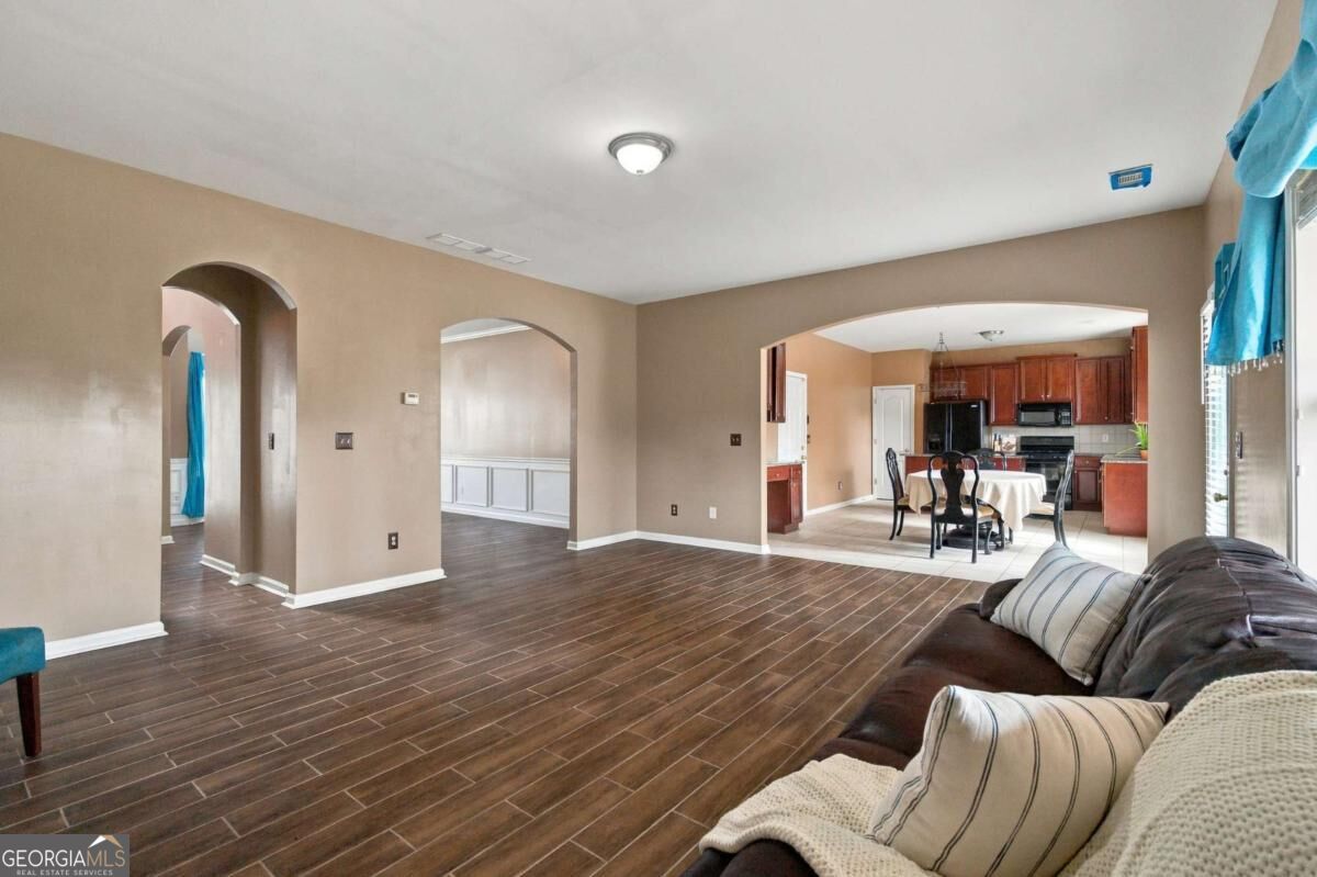 7110 Smithers Way Sw Property Photo 16