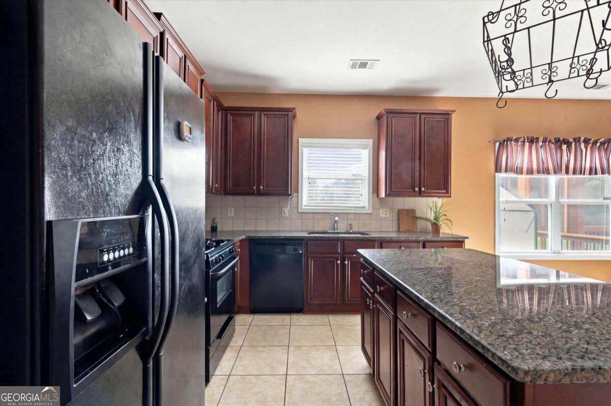 7110 Smithers Way Sw Property Photo 21