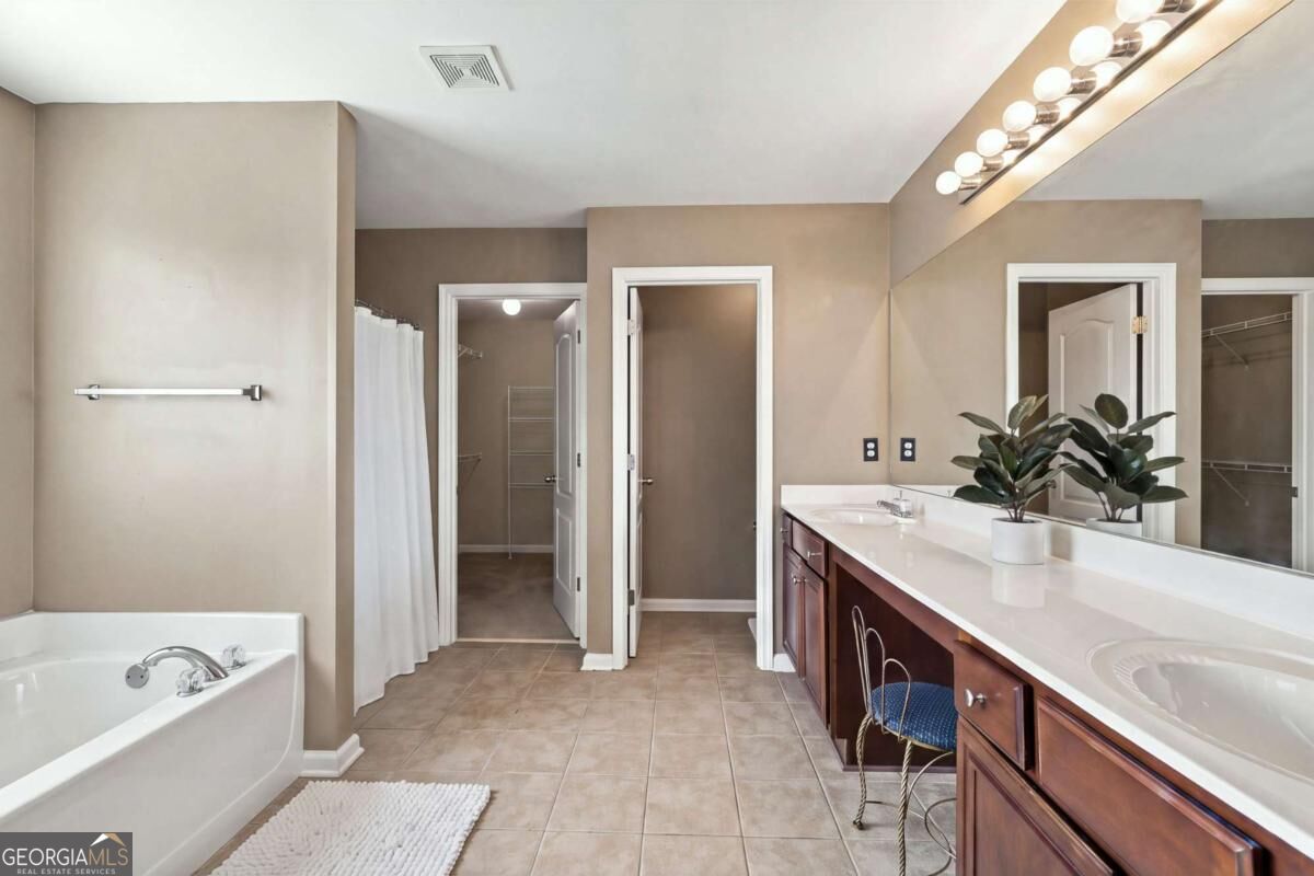7110 Smithers Way Sw Property Photo 36