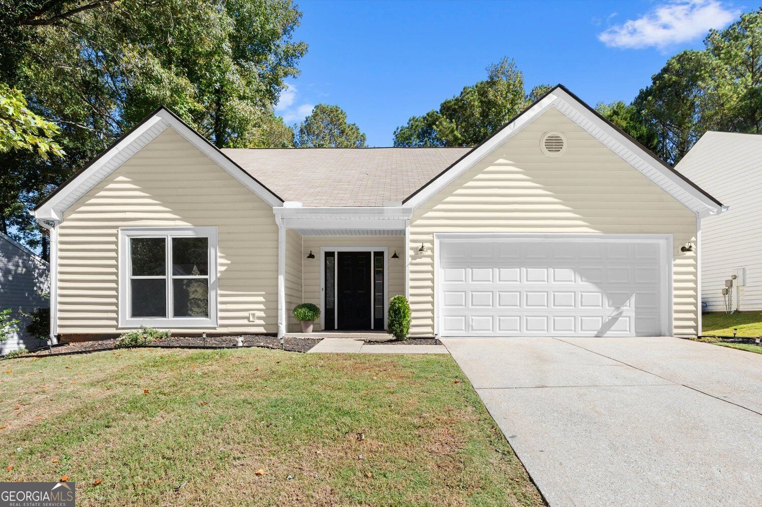 2601 Garland Way Property Photo 1