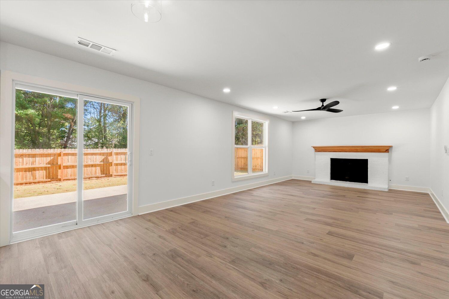 2601 Garland Way Property Photo 22