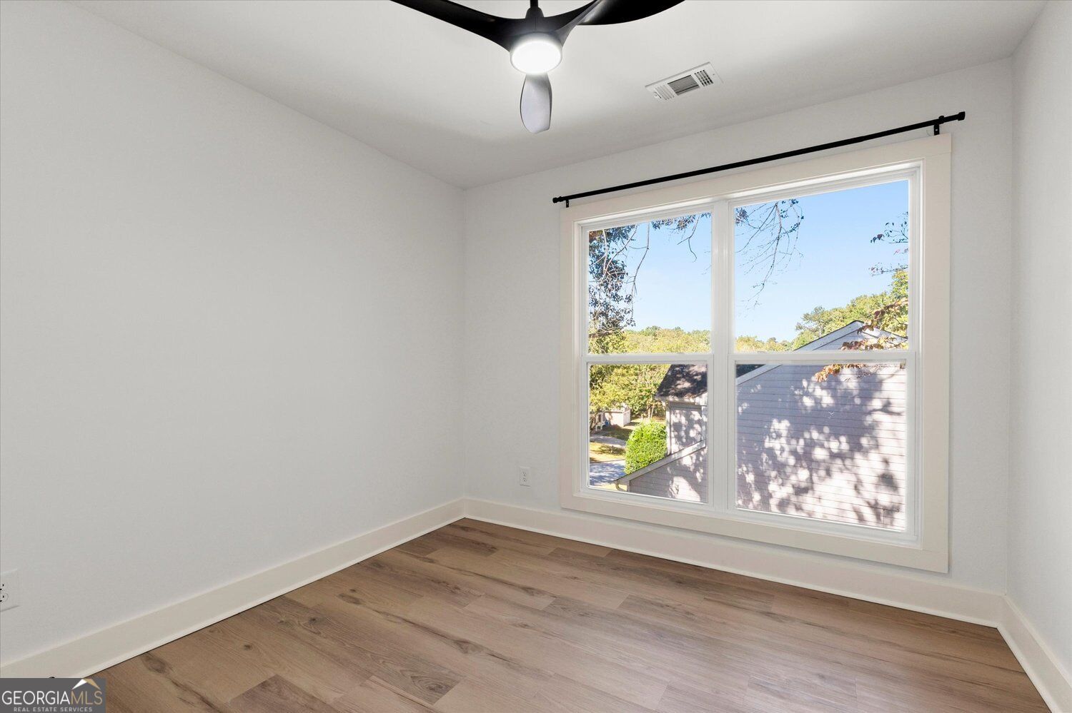 2601 Garland Way Property Photo 32