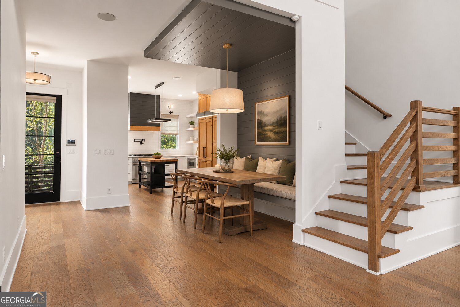 300 Mado Lane Property Photo 3