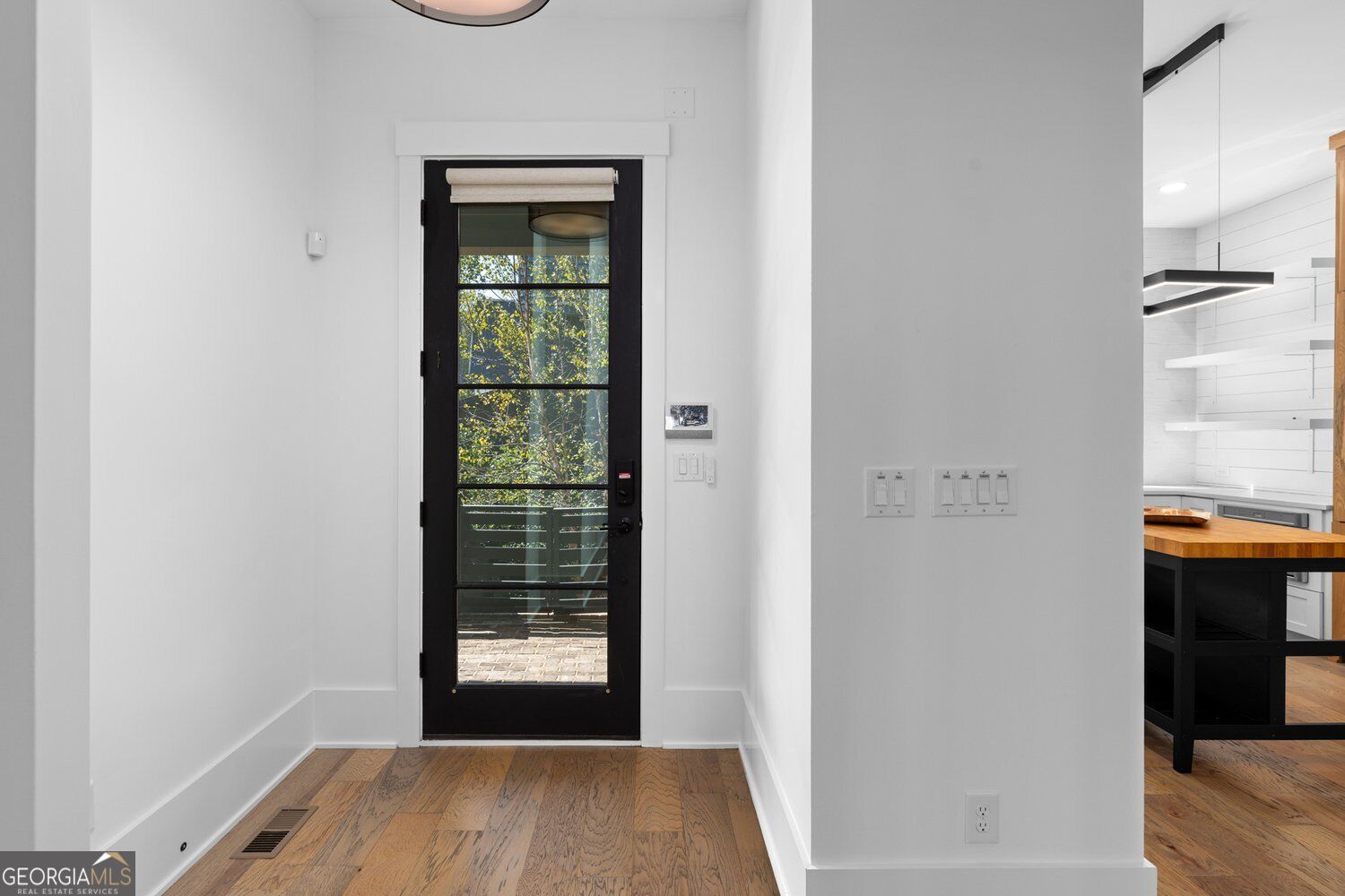 300 Mado Lane Property Photo 18