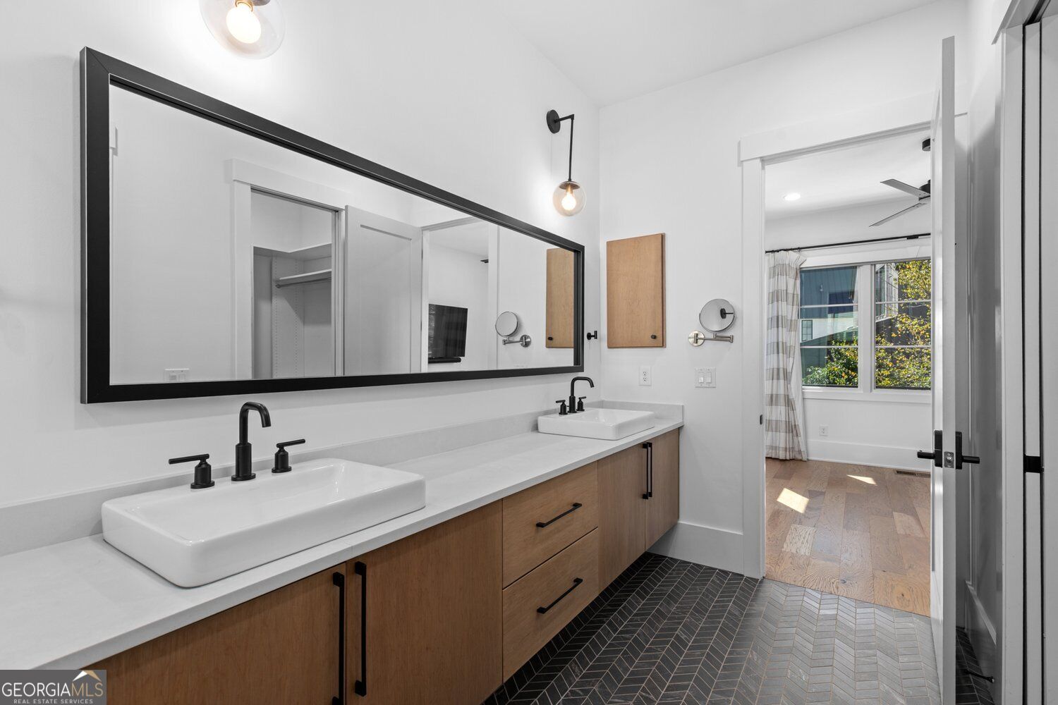 300 Mado Lane Property Photo 31