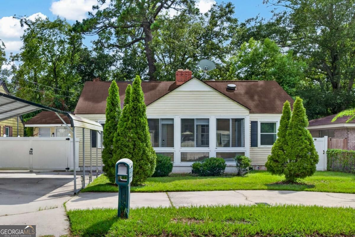 2147 Louisiana Avenue Property Photo 1