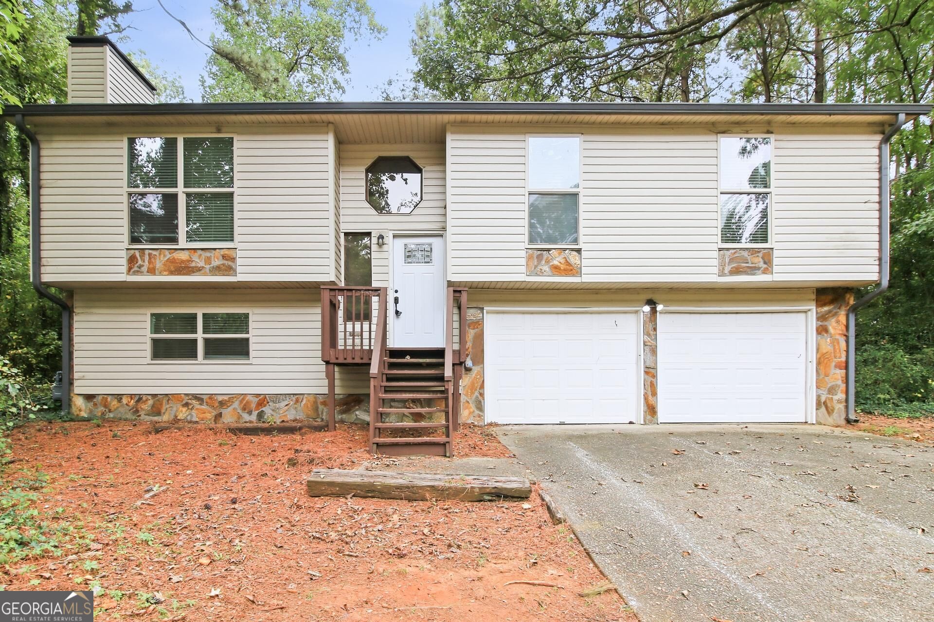 6048 Matthew Lane Property Photo 1