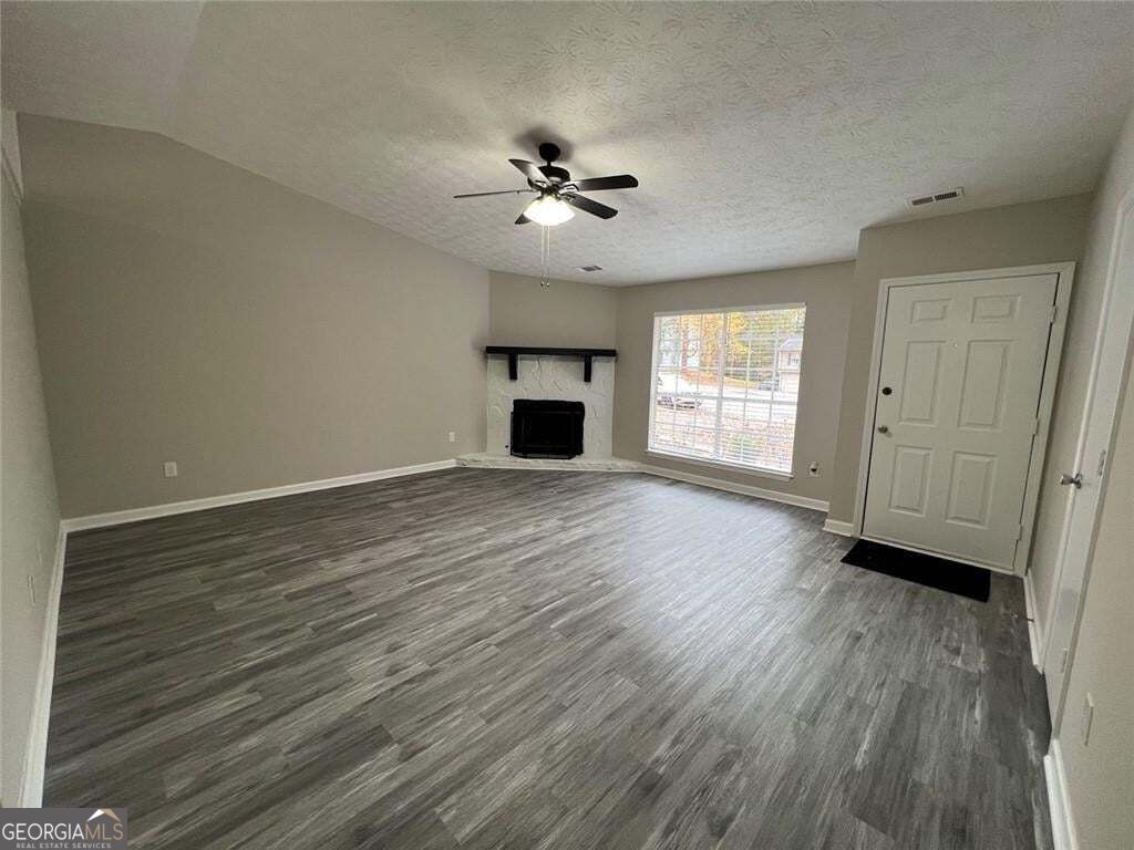 5285 Sugar Crest Drive Property Photo 6