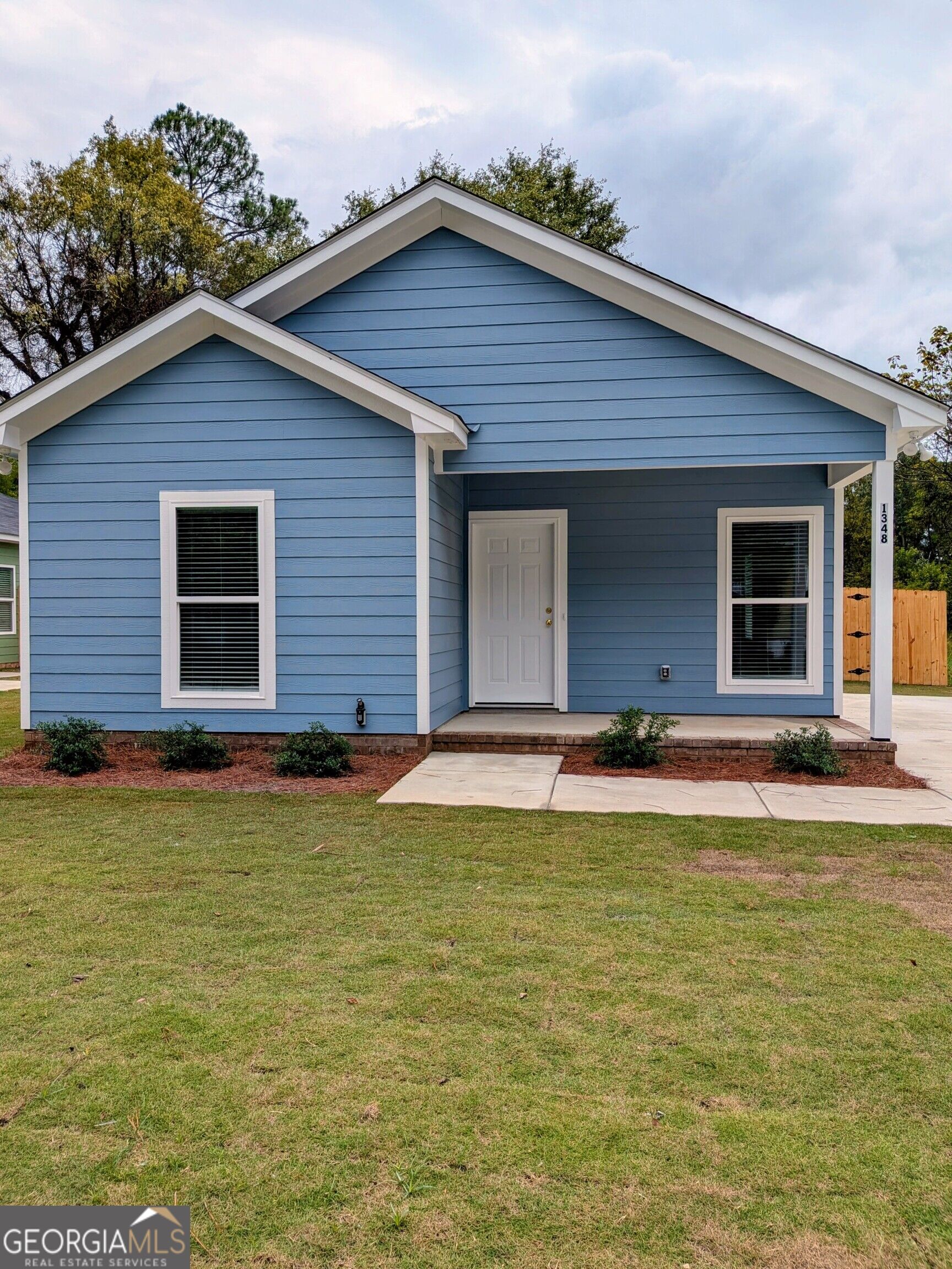 1348 16th Street Property Photo 1