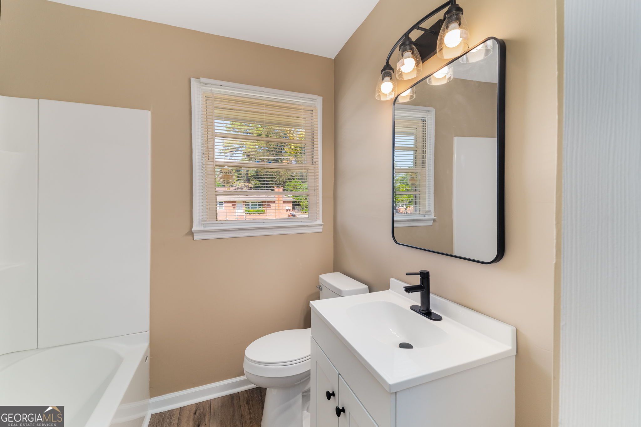 2609 Tredway Drive Property Photo 11