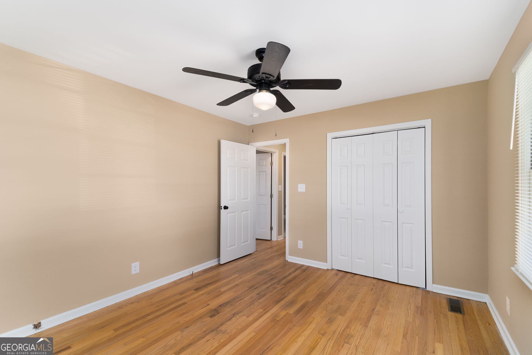 2609 Tredway Drive Property Photo 15