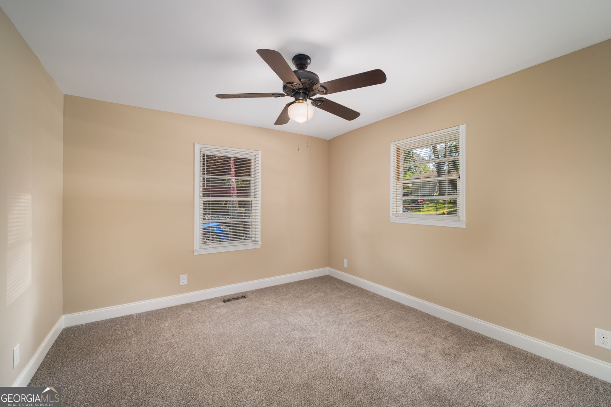 2609 Tredway Drive Property Photo 22