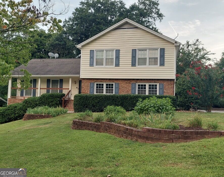 721 Dorsey Circle Sw Property Photo 1