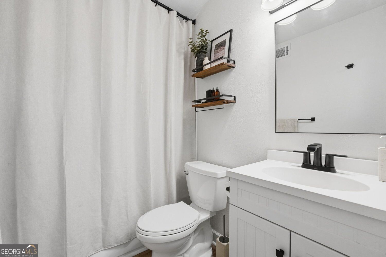 6940 Roswell Road Ne # 4e Property Photo 13