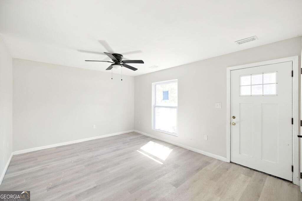 2991 Deeb Drive Property Photo 6