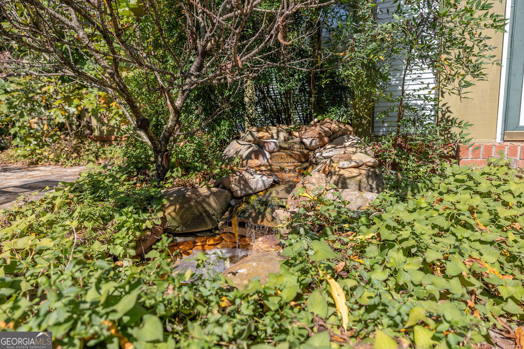 419 Ridge Cliff Property Photo 2