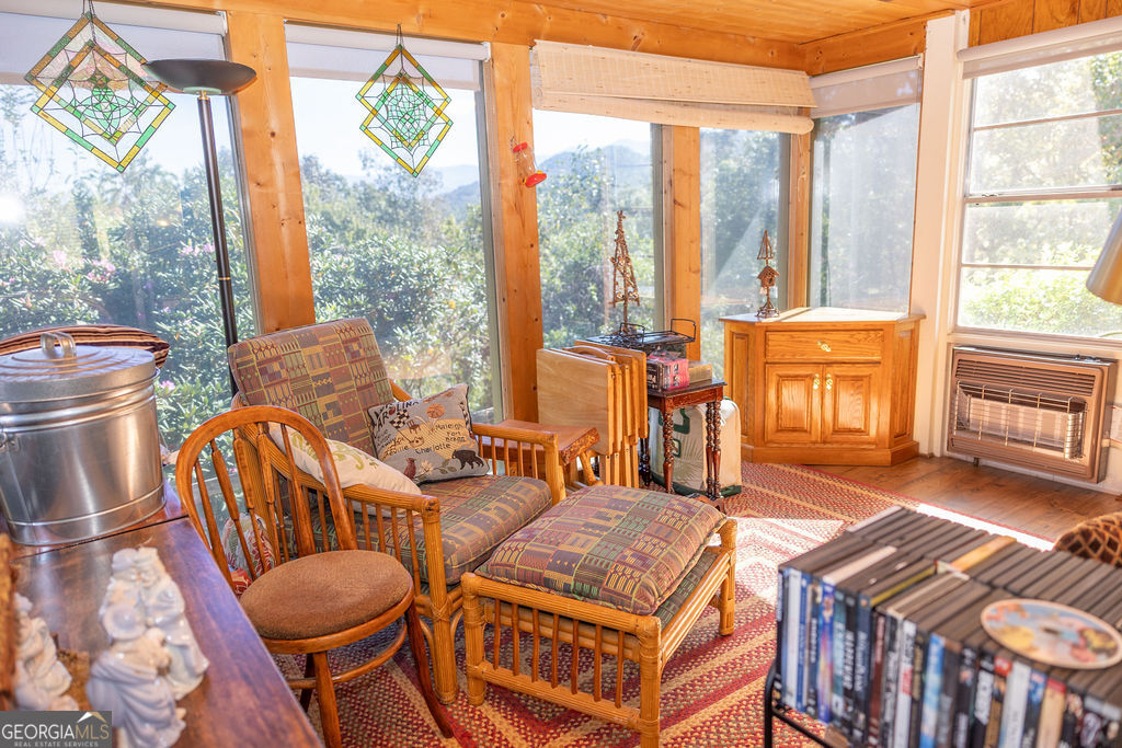 419 Ridge Cliff Property Photo 4