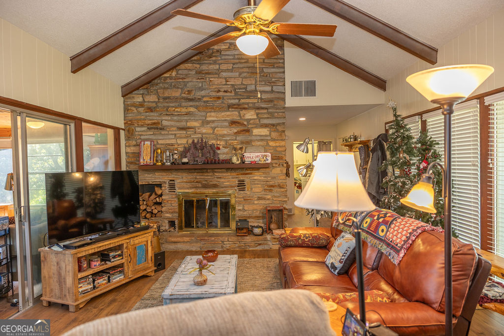 419 Ridge Cliff Property Photo 7