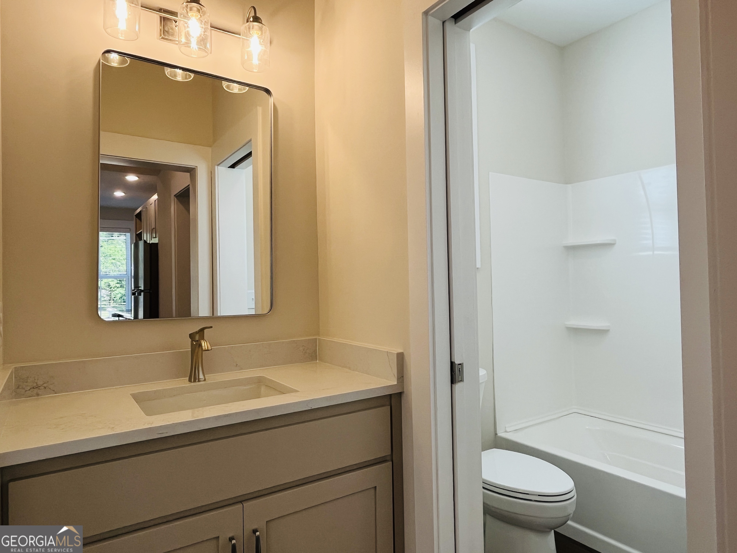 105 Gardenia Lane # 105a Property Photo 16