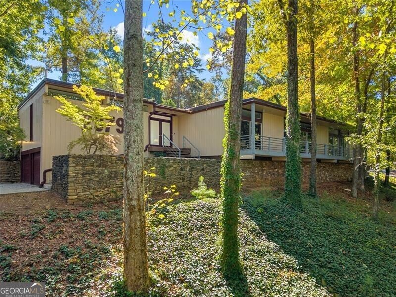 2979 Ridge Valley Road Nw Property Photo 1