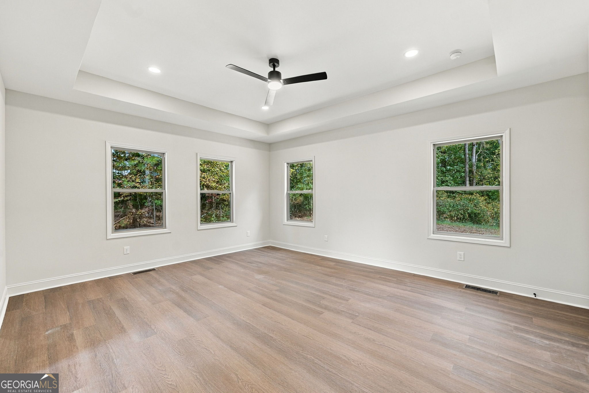 2102 Thomas Road Property Photo 31