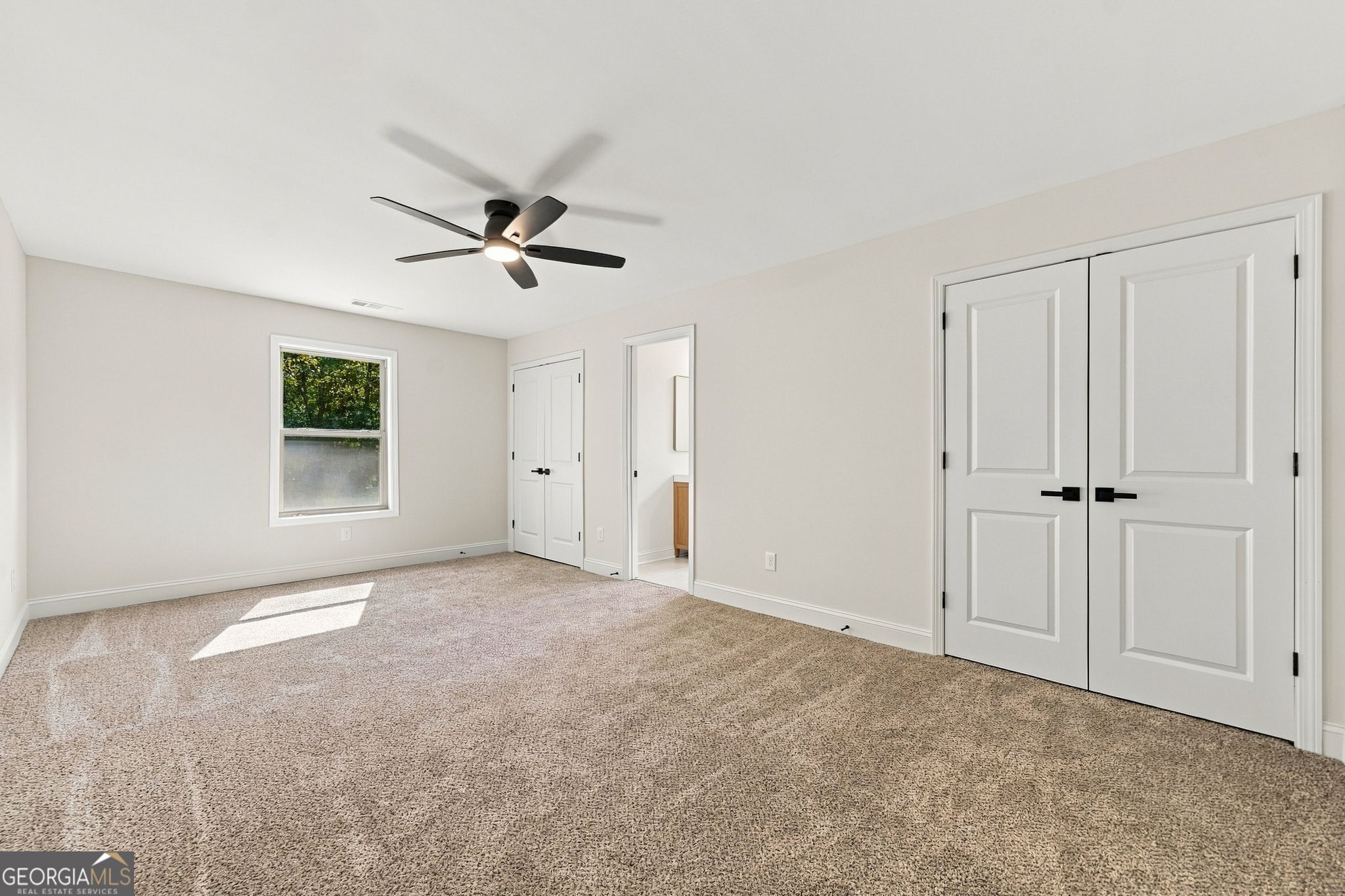 2102 Thomas Road Property Photo 45