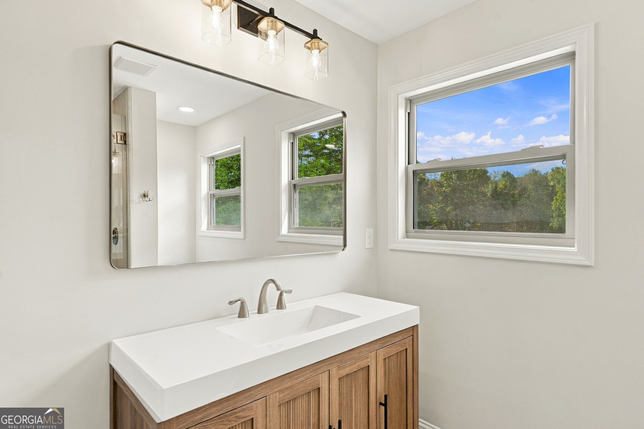 2102 Thomas Road Property Photo 50