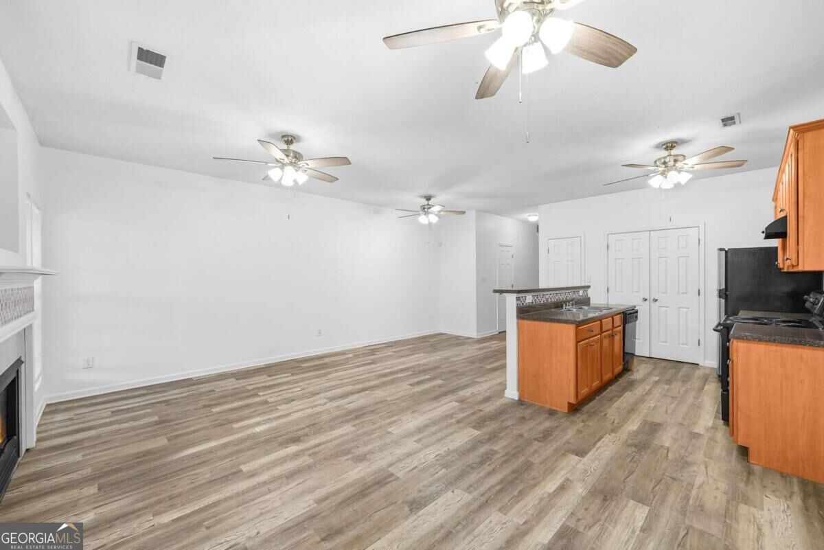 11487 S Glen Street Property Photo 14