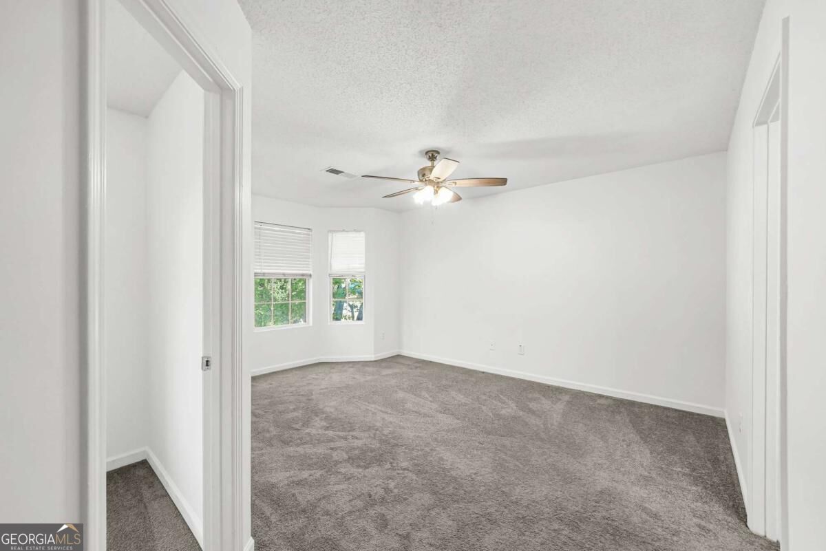 11487 S Glen Street Property Photo 18