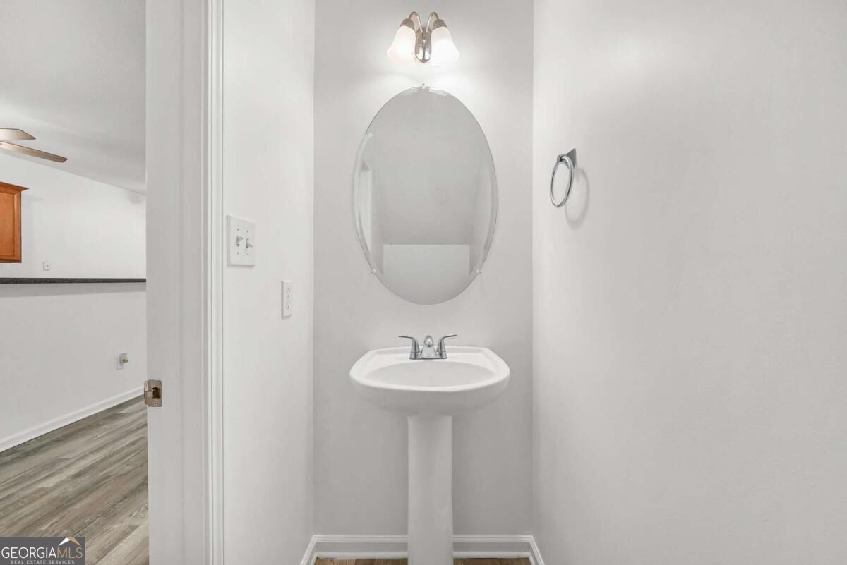11487 S Glen Street Property Photo 30