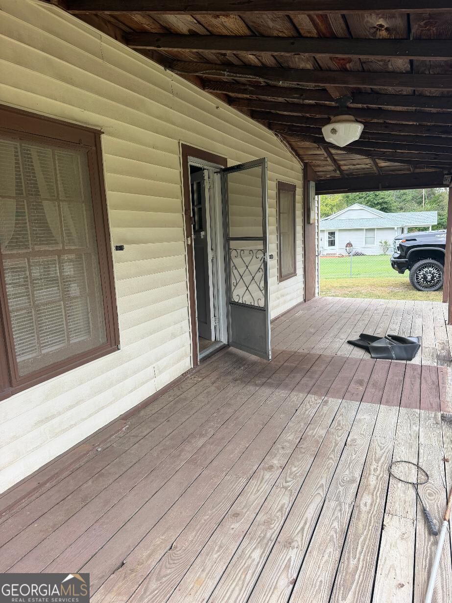 5154 Gresham Road Property Photo 4
