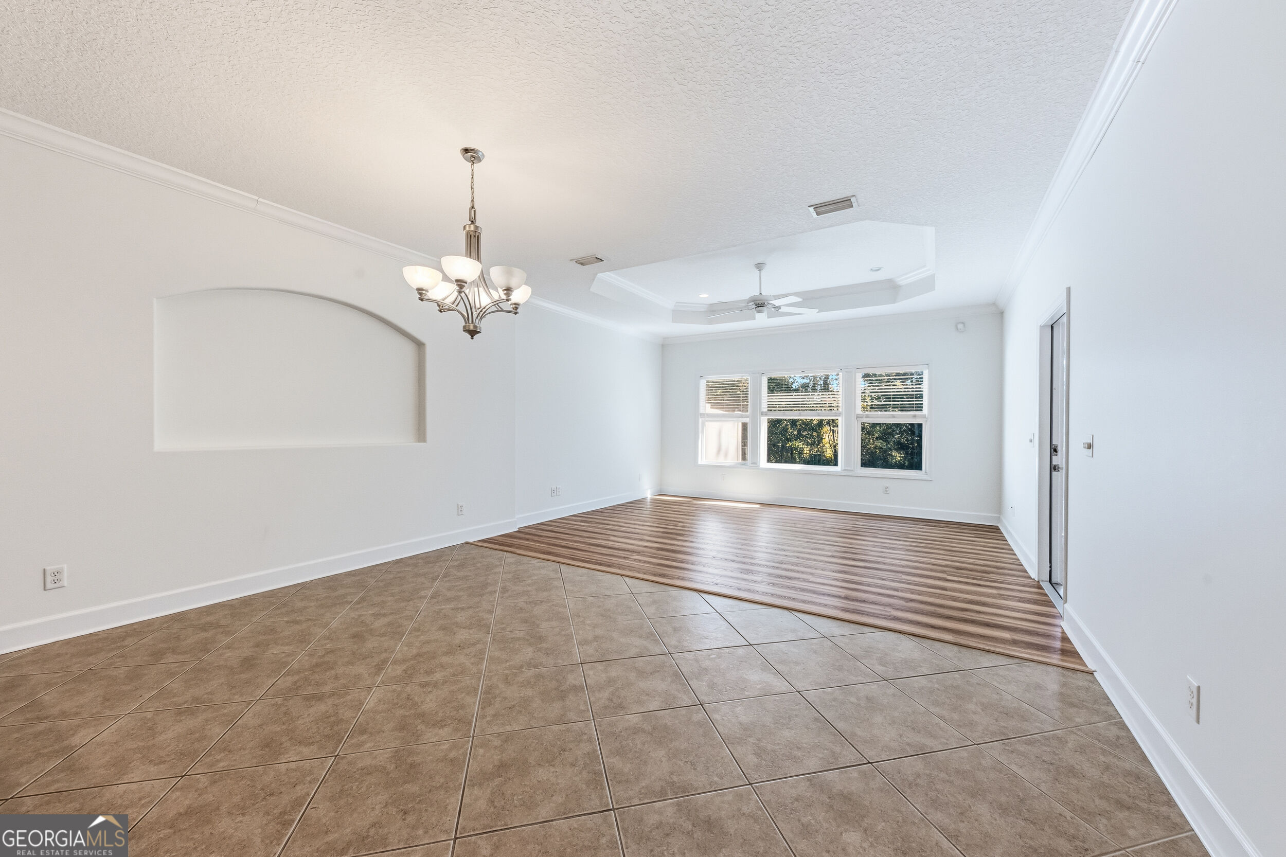 495 Eagle Boulevard Property Photo 4